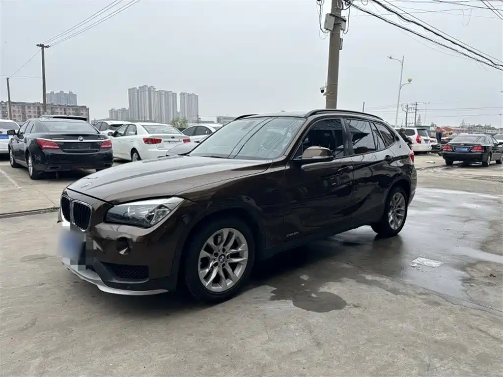 BMW X1 2015 Model sDrive18i Fashion Advanced Edition фото 2