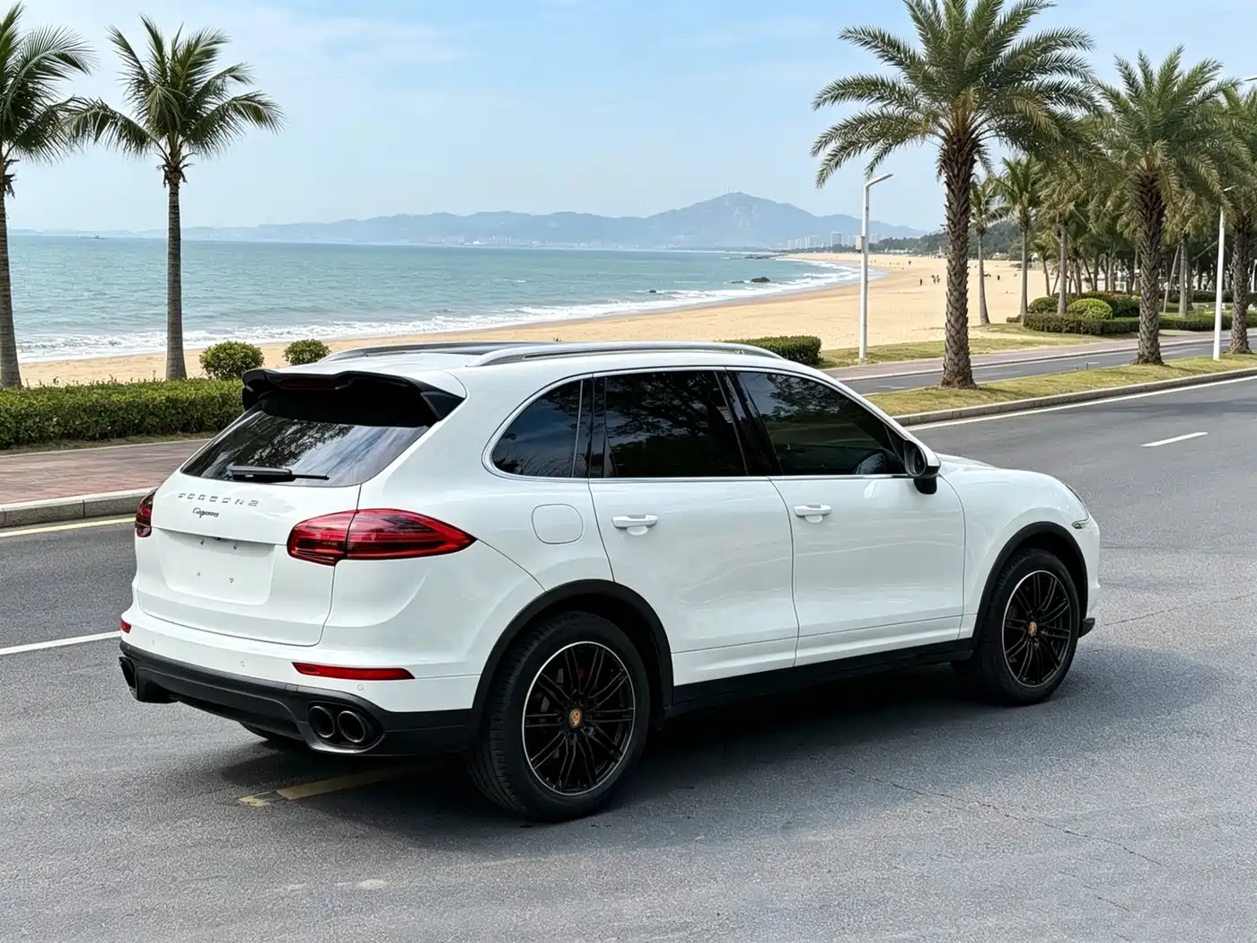 Porsche Cayenne 2011 Cayenne 3.0T фото 6