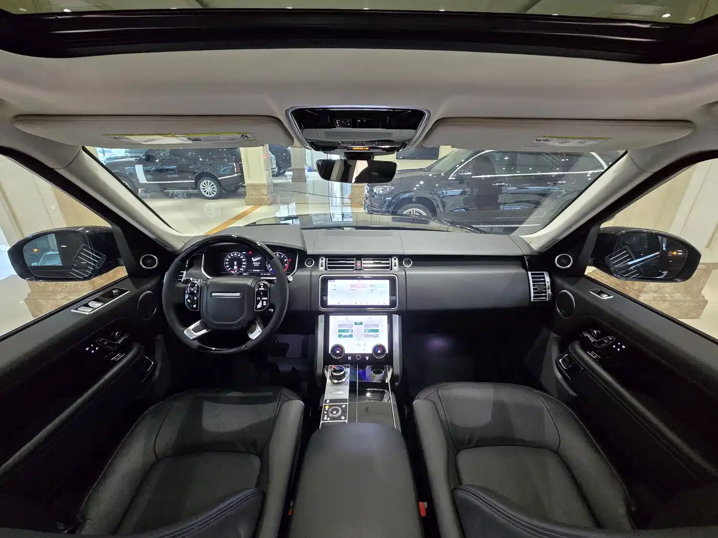 Land Rover Range Rover фото 17