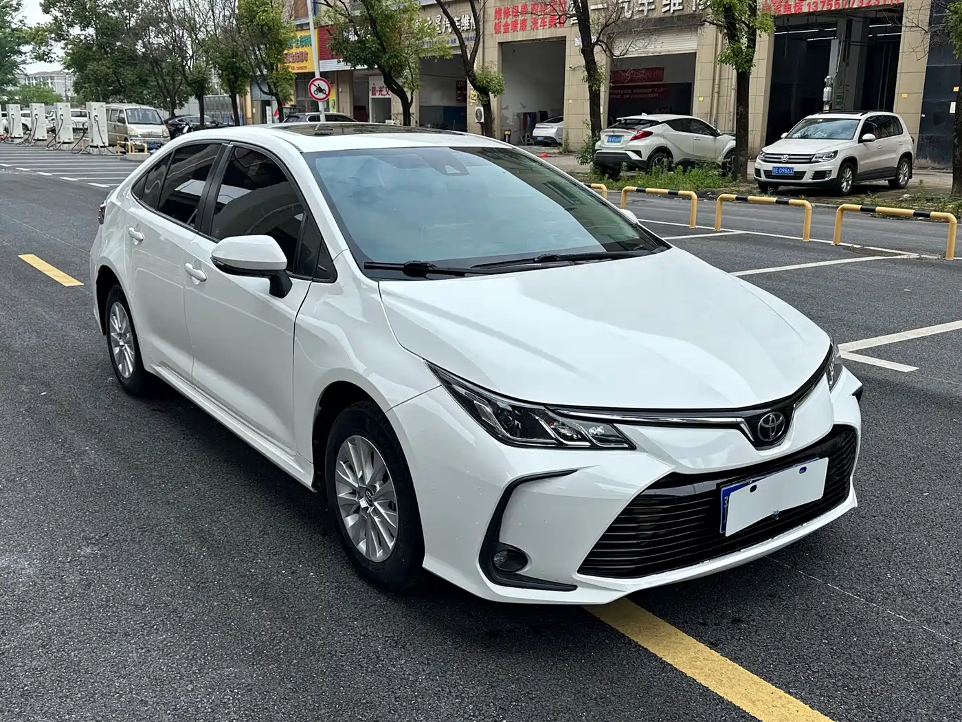 Toyota Corolla 2019 1.2T S-CVT GL-i Elite Edition фото 3