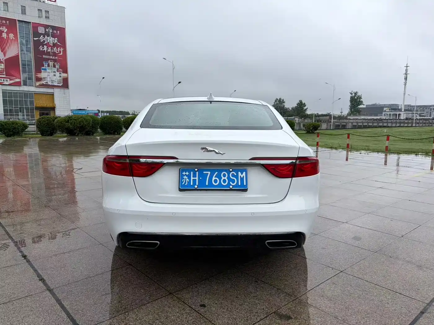 Jaguar XFL 2017 XFL 2.0T 200PS Elite Edition фото 8