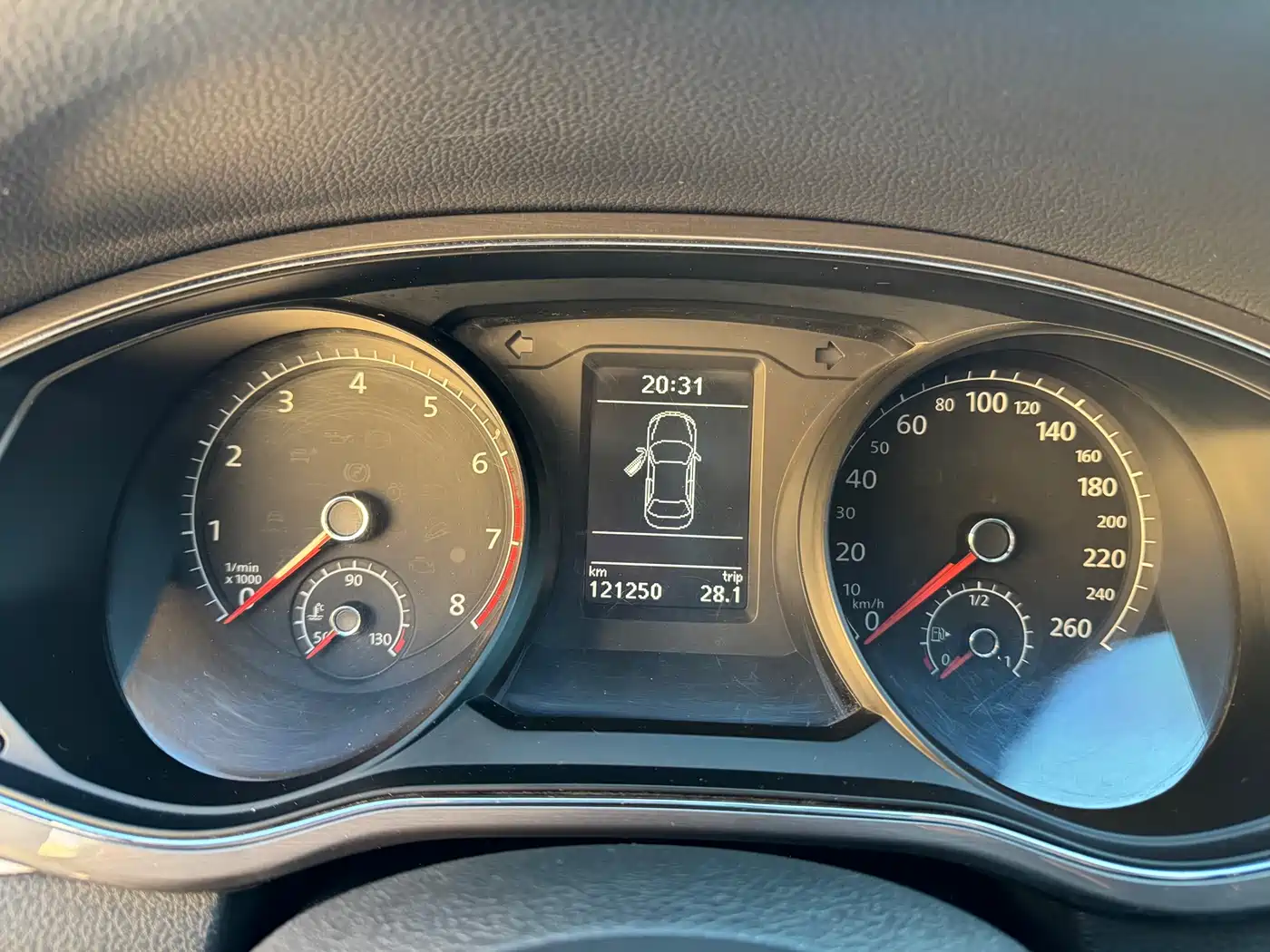 Volkswagen Passat 2017 330TSI DSG Prestige фото 12