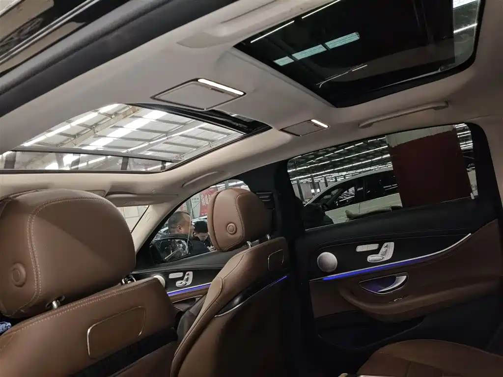 Mercedes-Benz E-Class 2019 E 300 L Sport Luxury фото 8