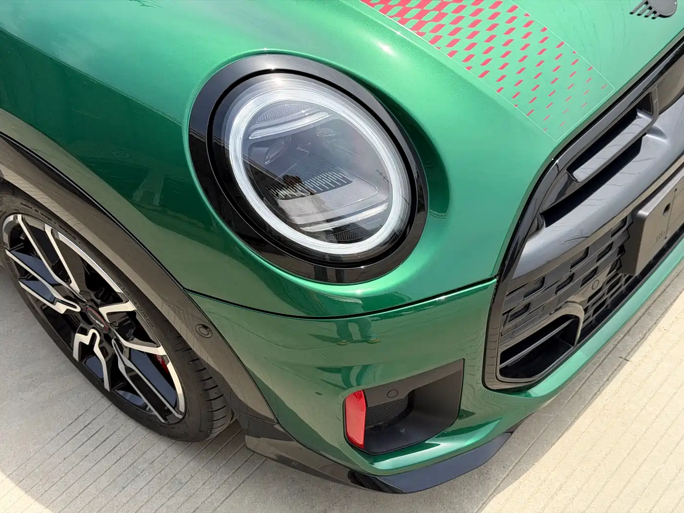 MINI JCW 2025 JOHN COOPER WORKS CABRIO фото 24