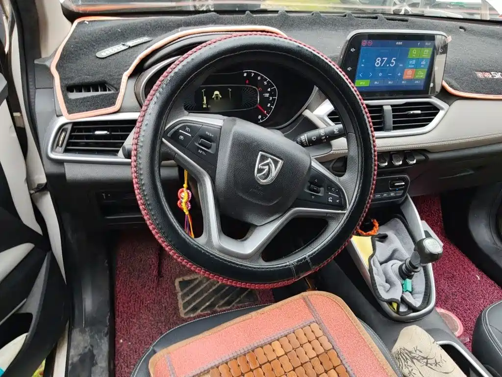 Baojun 510 2019 2017 1.5L Manual Fashion