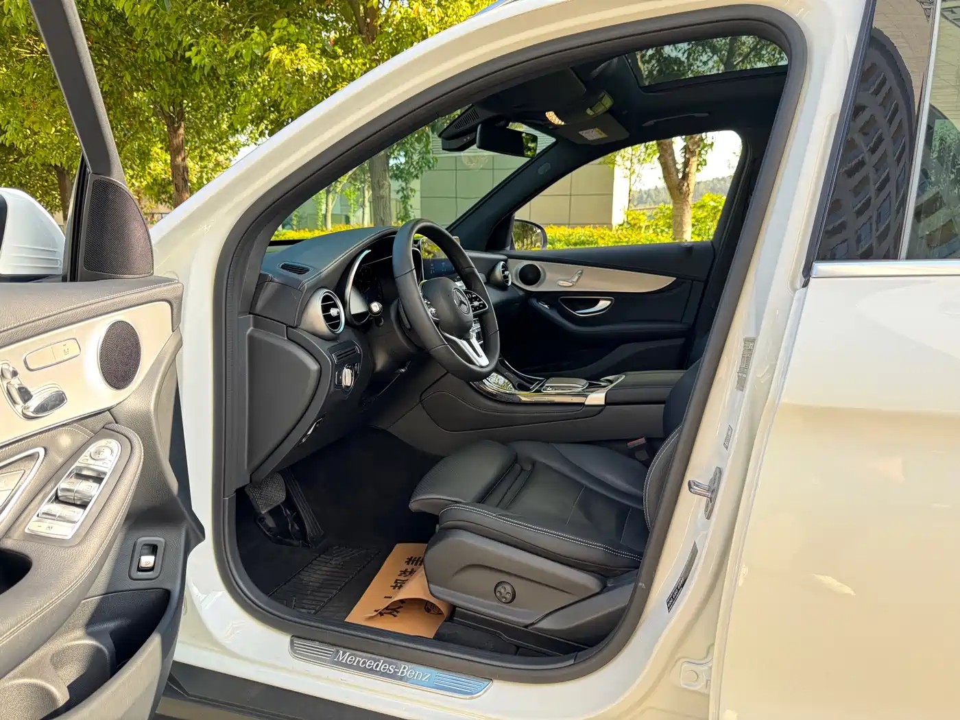 Mercedes-Benz GLC 2020 Facelift GLC 260 L 4MATIC Dynamic фото 36
