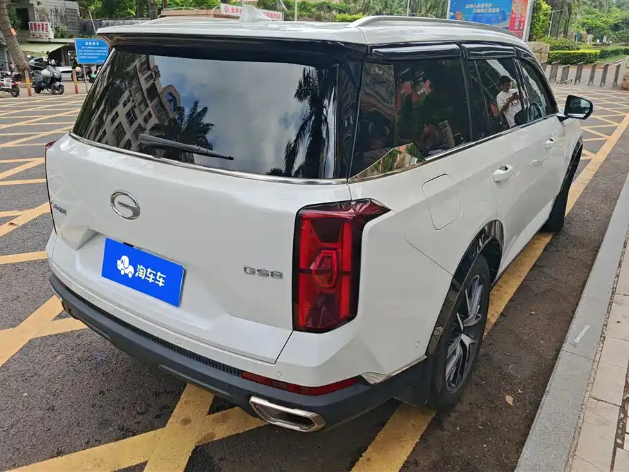 GAC Trumpchi Trumpchi GS8 2022 Pilot Series 2.0TGDI 2WD Luxury Smart Connect Edition (7-Seater) фото 3