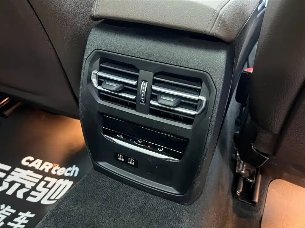 BMW 3 Series 2023 325i M Sport Package фото 27