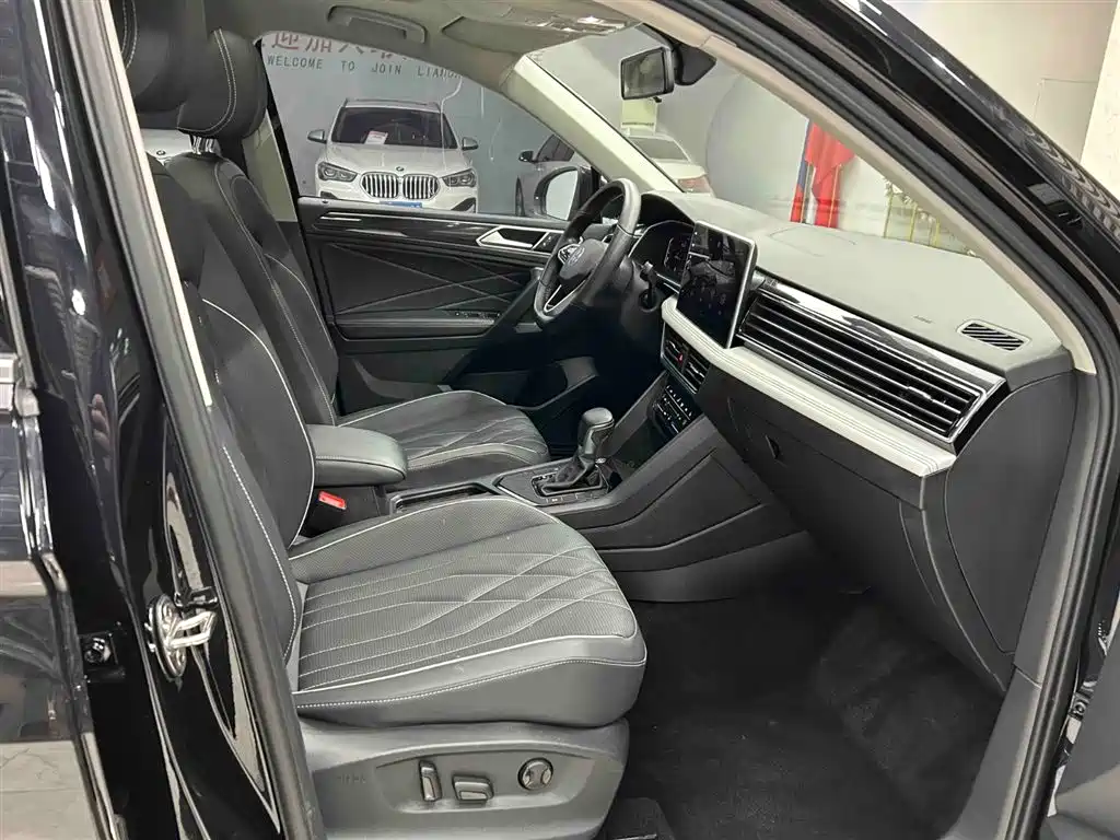 Volkswagen Tiguan L 2023 280TSI 2WD Trend Limited Edition фото 13