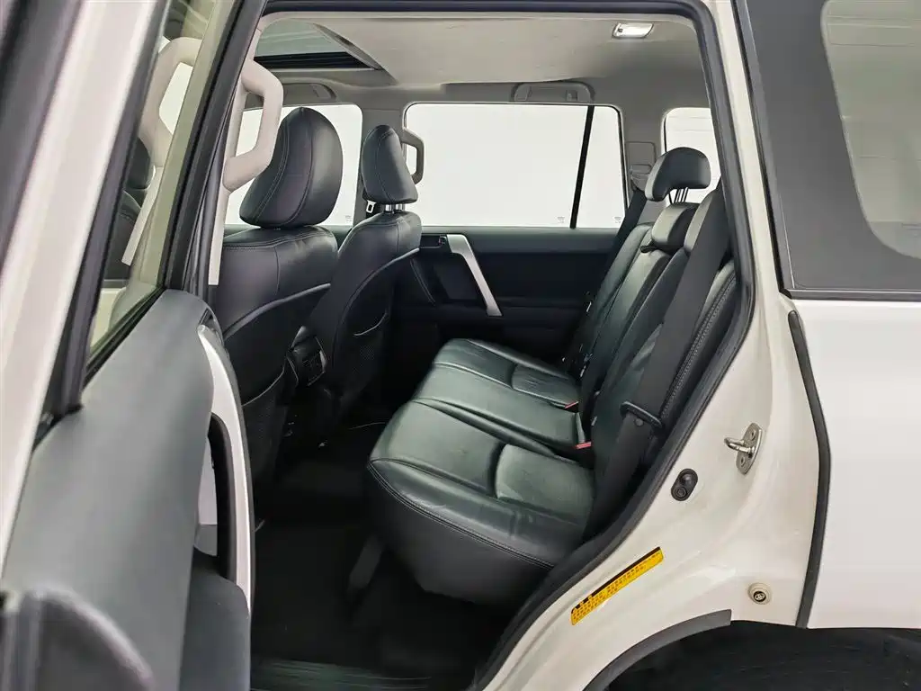 Toyota Prado 2016 2.7L Auto Standard Edition фото 15