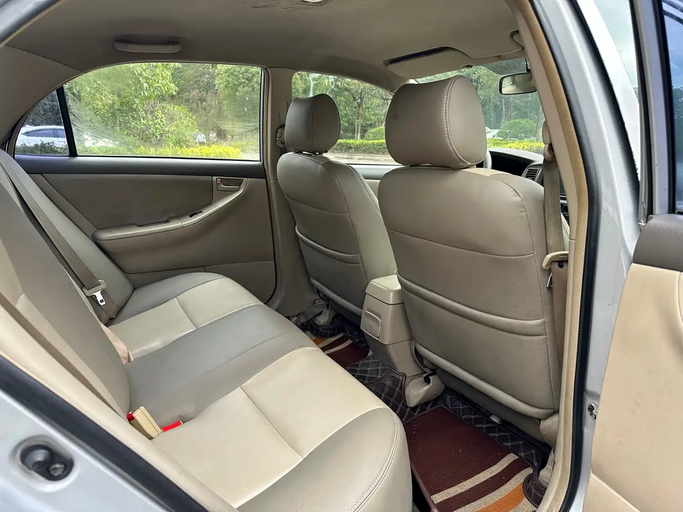 Toyota Corolla 2011 1.6L Automatic Classic Edition фото 27