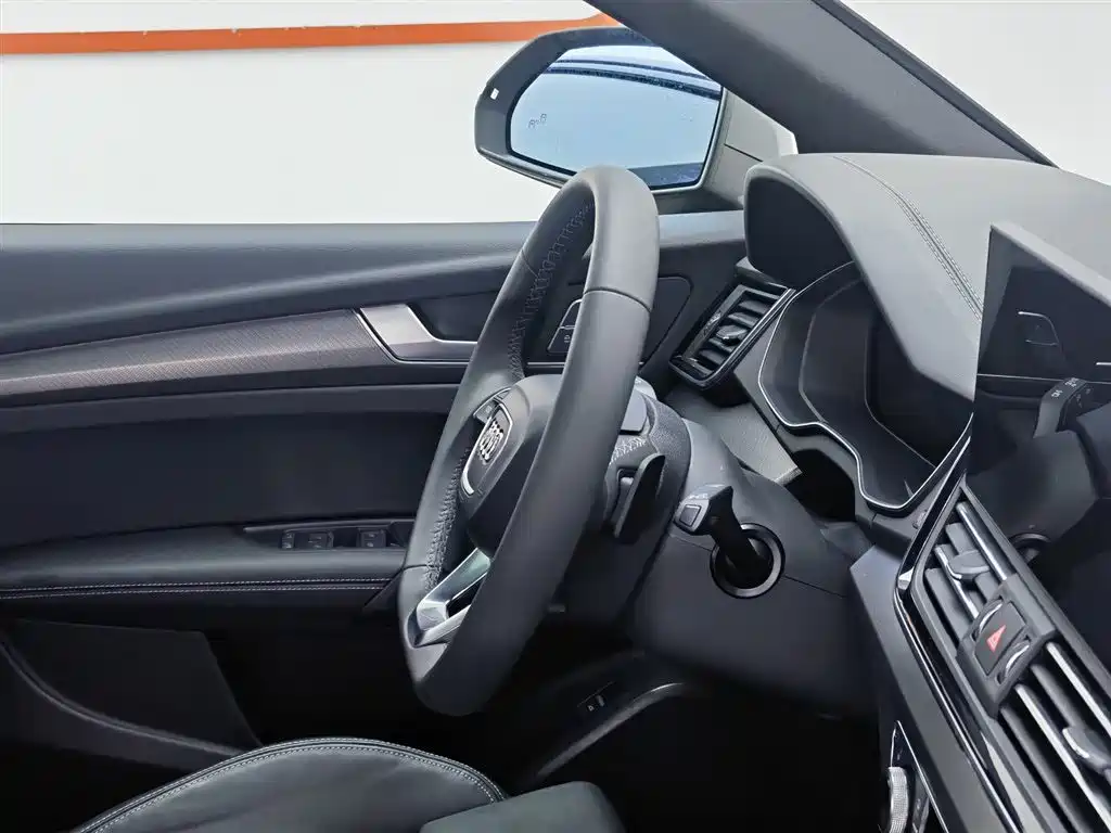 Audi Q5L 2023 40T Luxury Dynamic фото 22