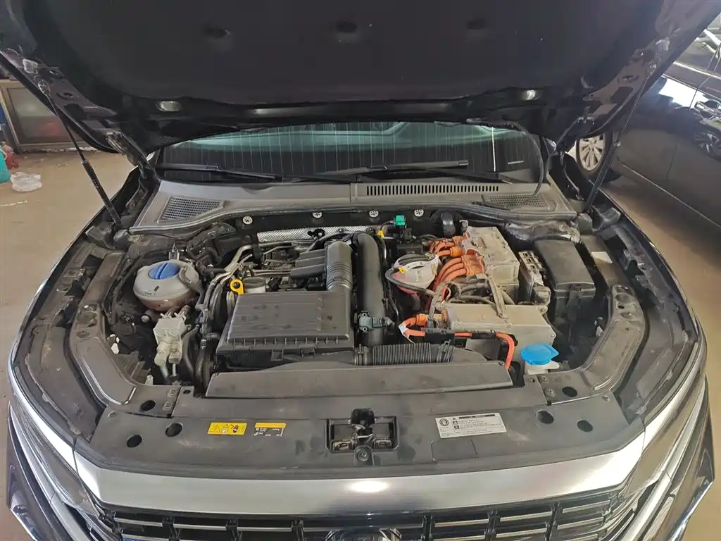 Volkswagen Passat New Energy 2022 430PHEV Hybrid Elite Edition фото 16