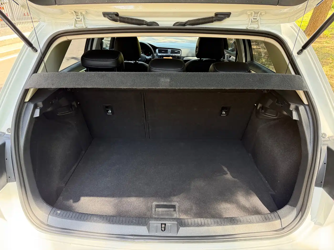 Volkswagen Golf 2020 200TSI DSG Comfort фото 12