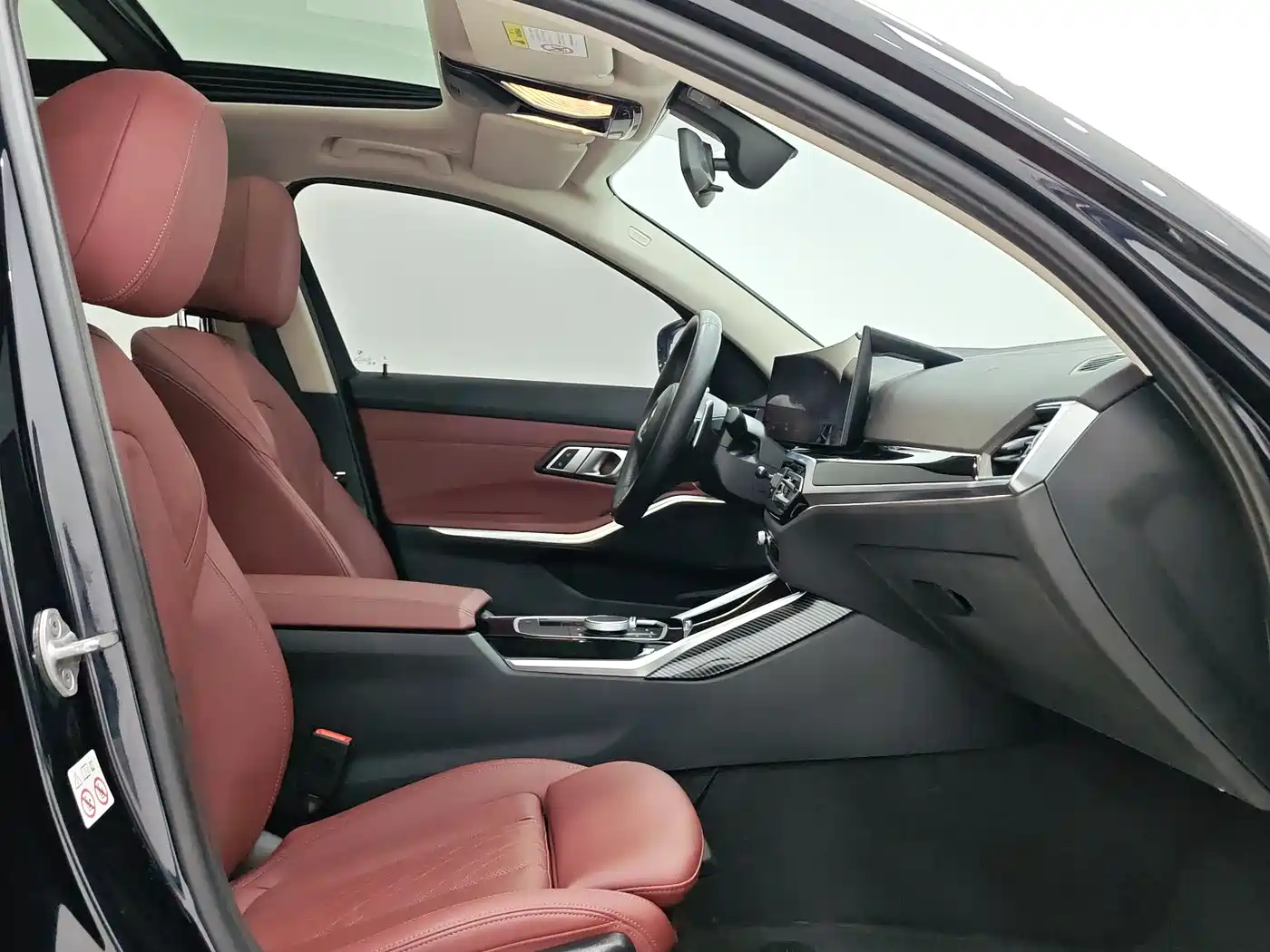 BMW 3 Series 2023 320Li M Sport Package фото 8