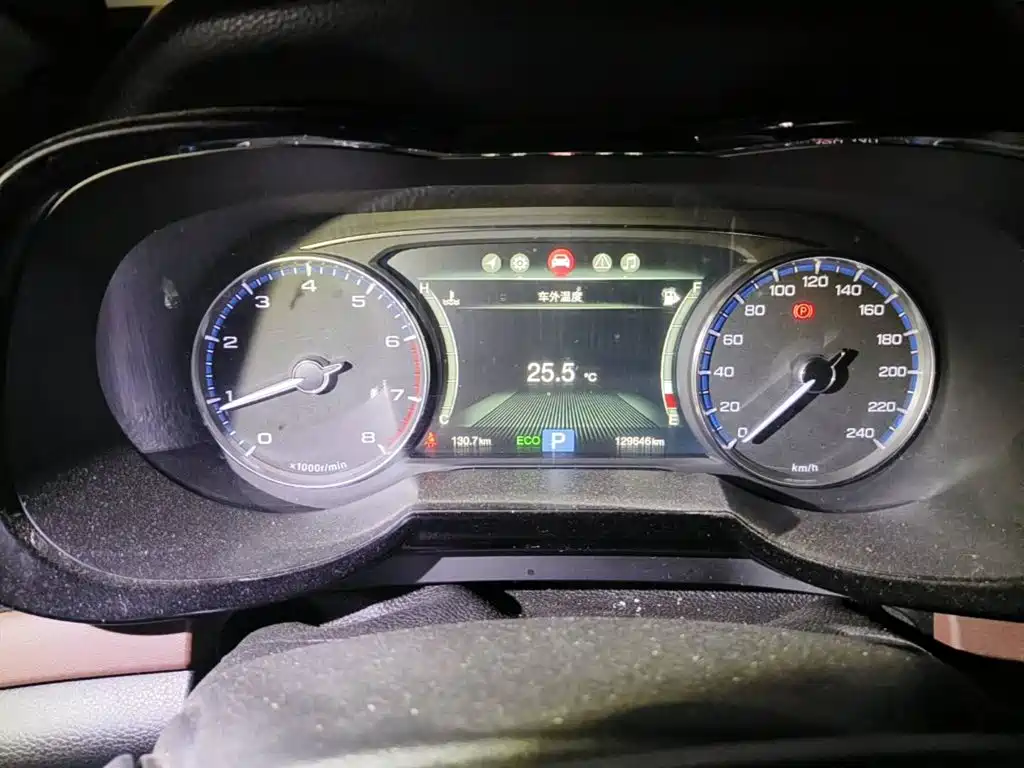 GAC Trumpchi Trumpchi GS8 2017 2017 320T 2WD Luxury Smart Connect (7-seater)