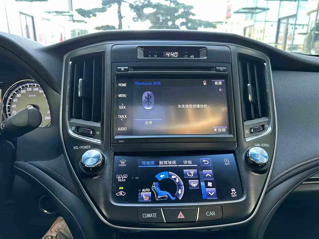 Toyota Crown 2019 2018 2.0T Fashion Edition
