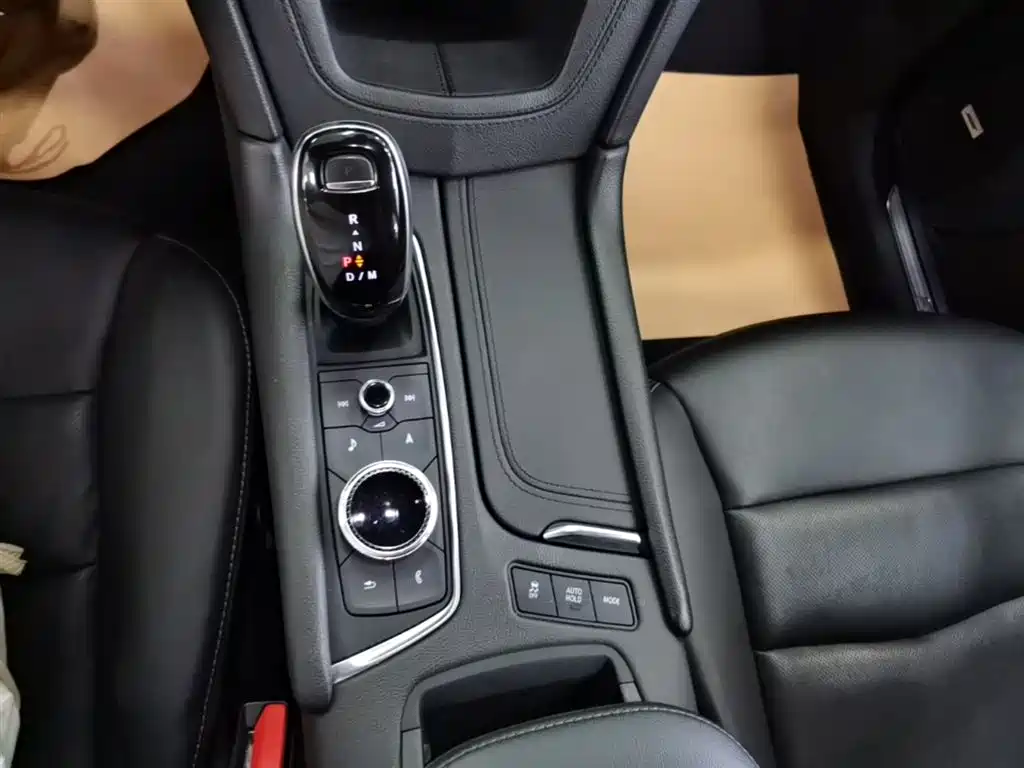 Cadillac XT5 2020 28T AWD Luxury Model фото 14