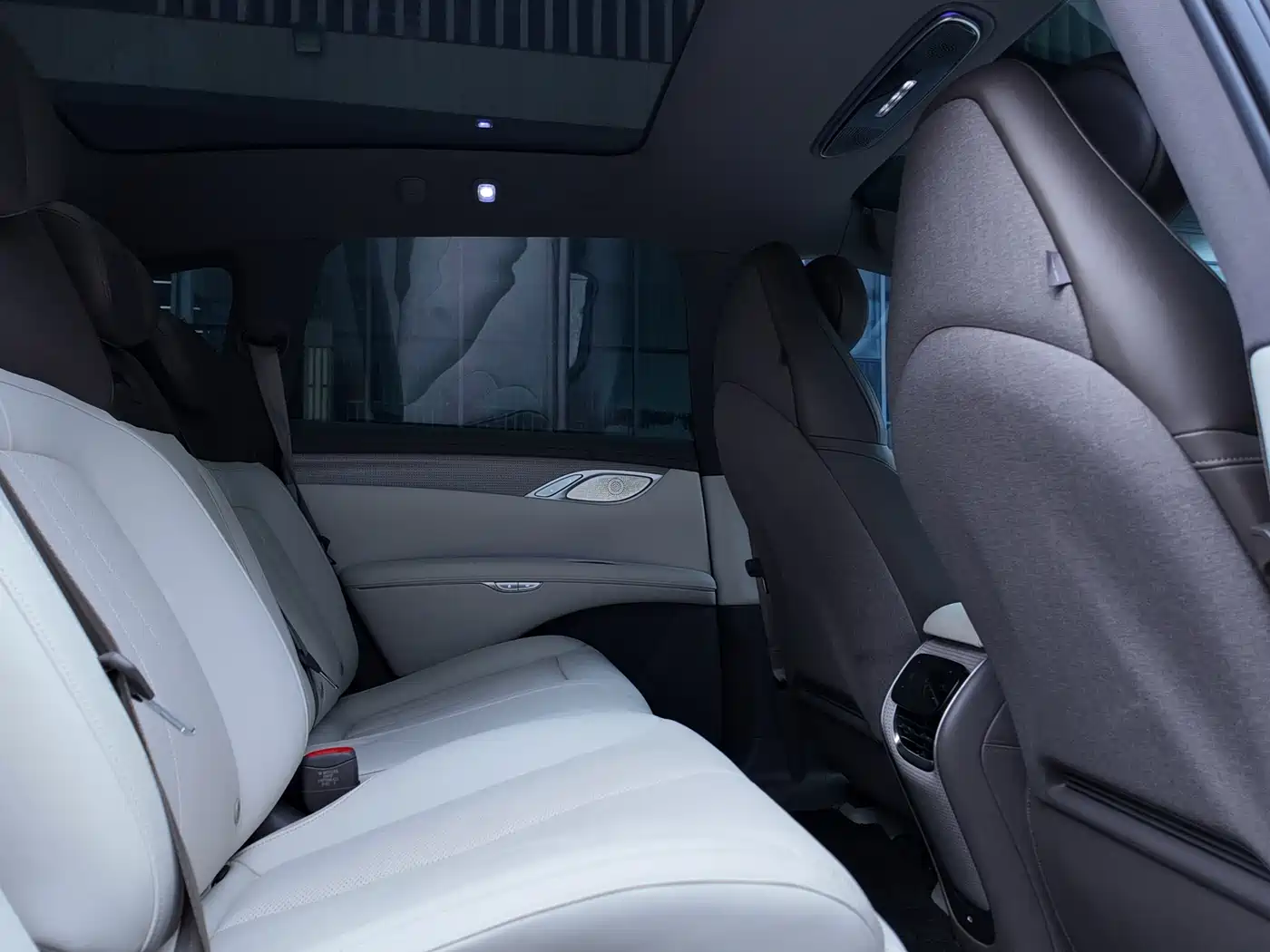 ZHIJI AUTOMOBILE ZHIJI LS7