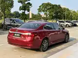 صورة 9 - Lexus ES
