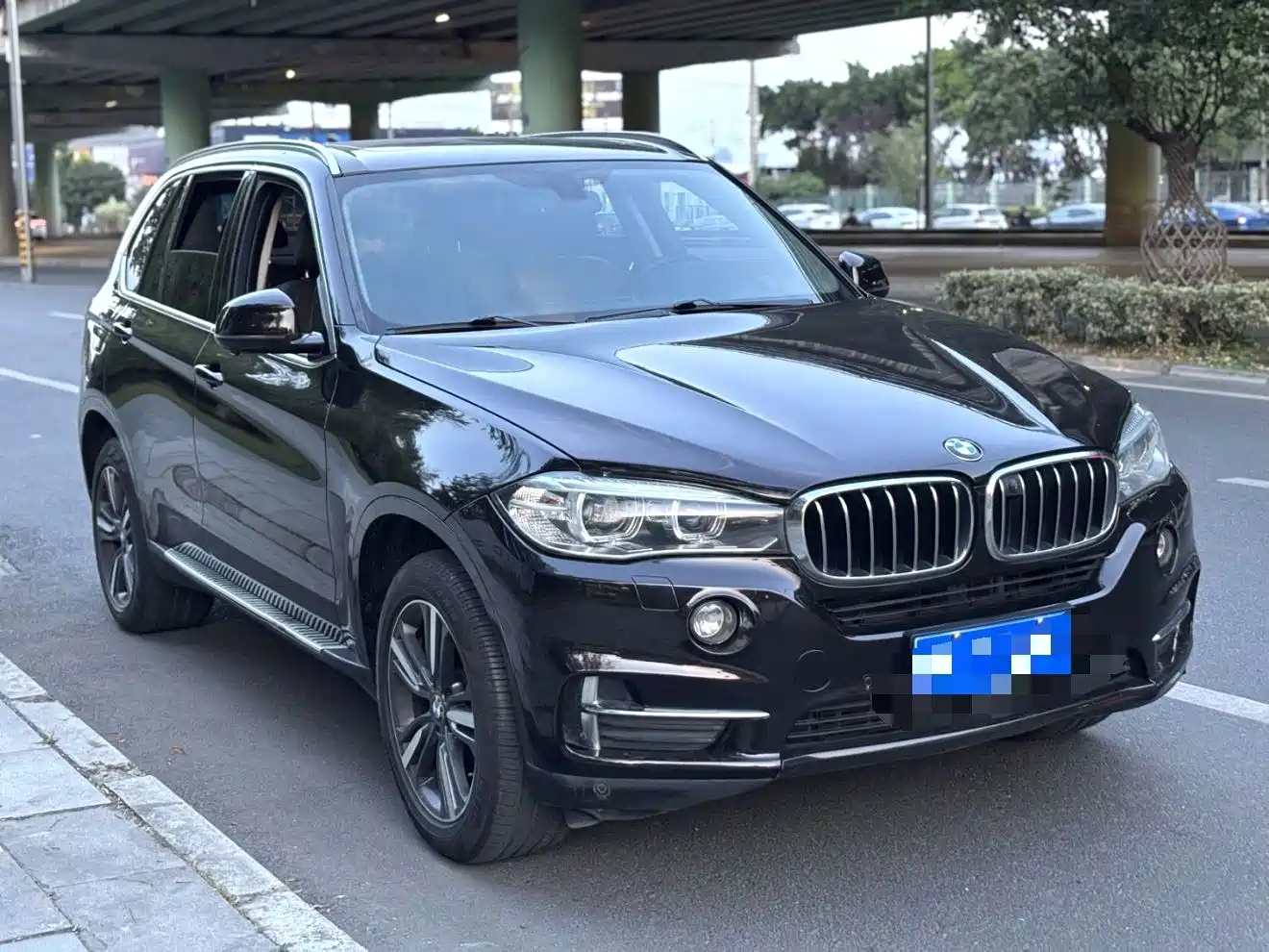 Фото 3 - BMW X5 (Import)