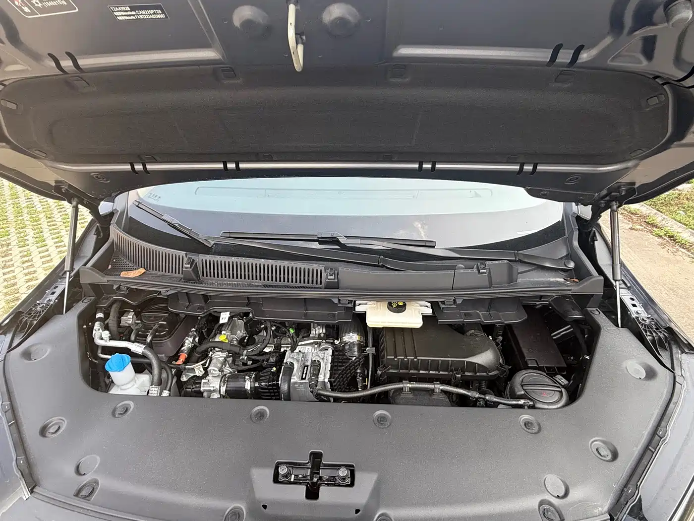 Hongqi HQ9 PHEV 2026