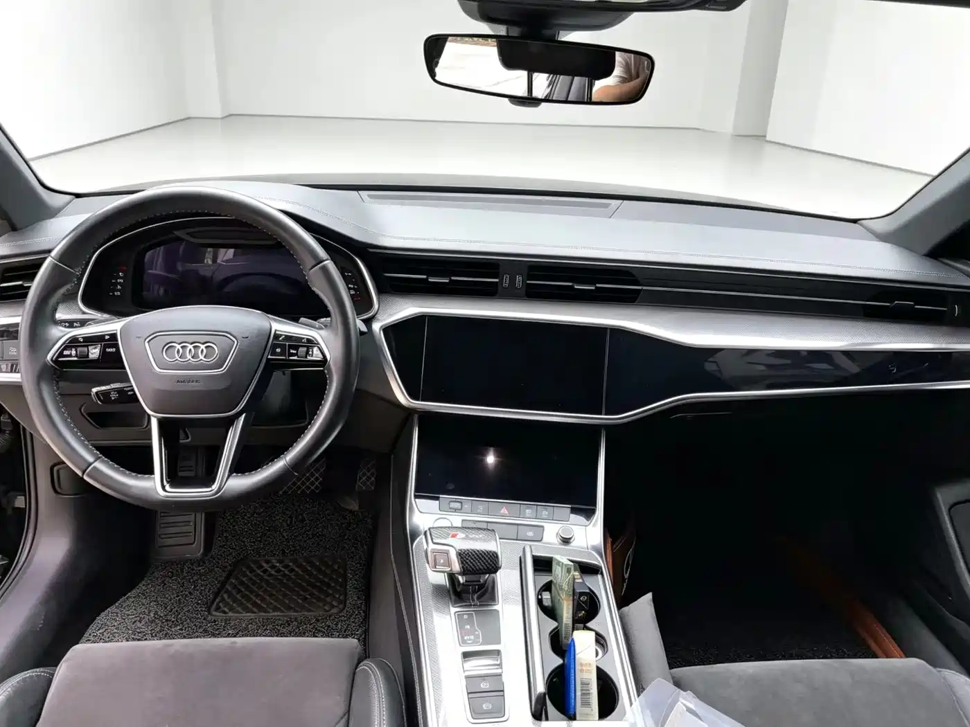 Audi A6L 2020 55 TFSI quattro Exclusive Dynamic фото 9