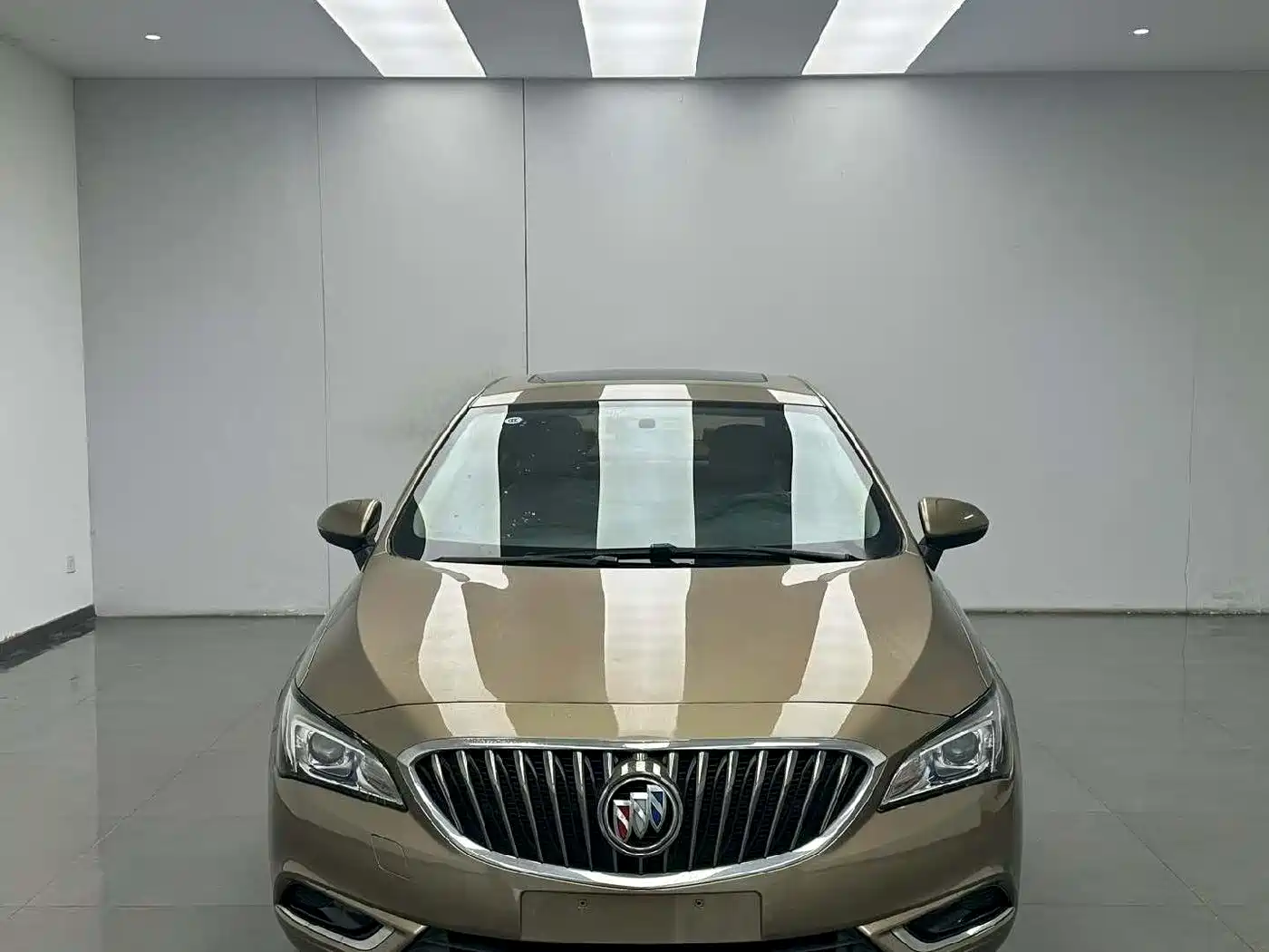Buick Verano 2015 Sedan 15S Automatic Progressive фото 2