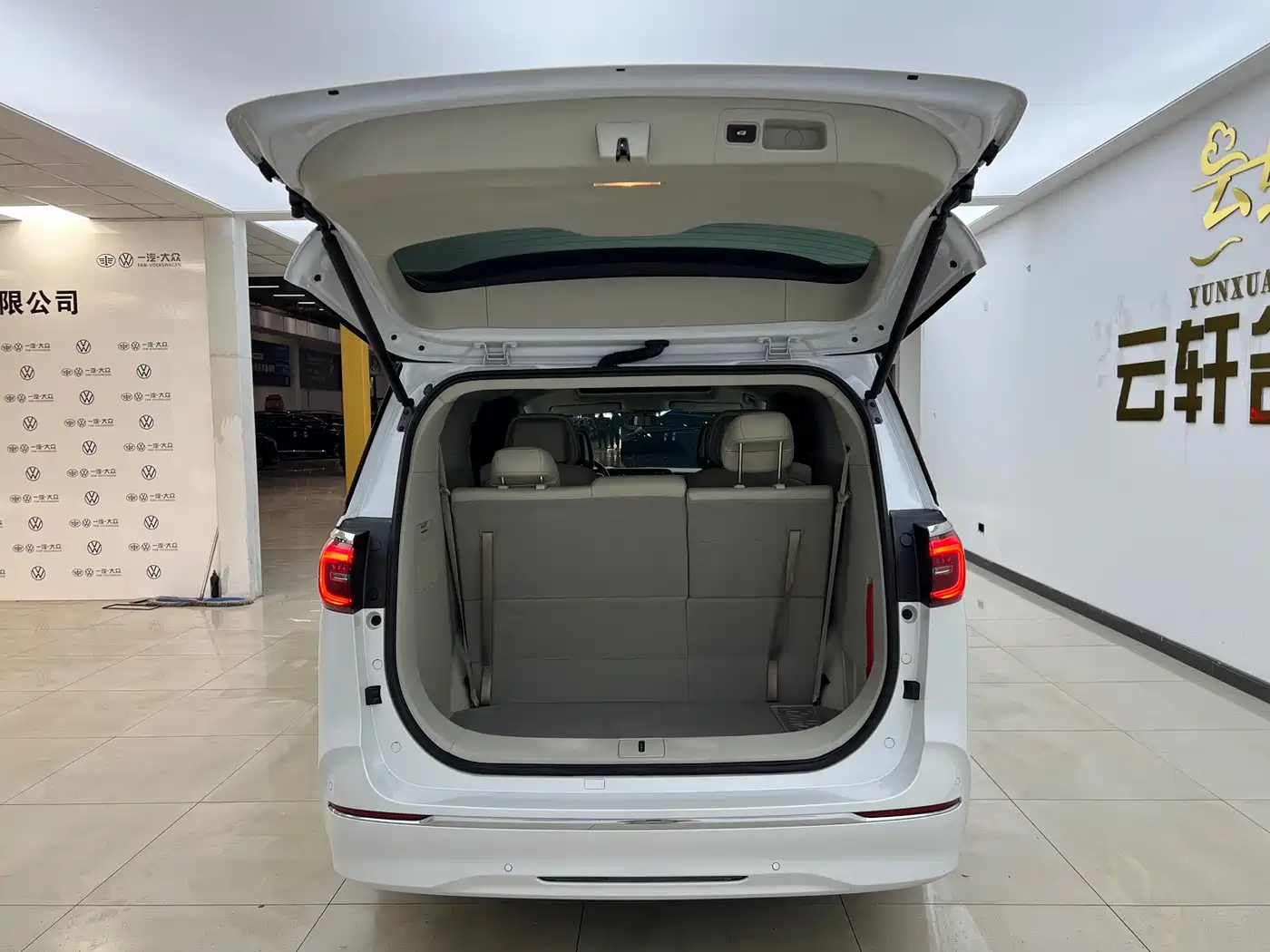 Buick GL8 2023 ES Landmaster Comfort фото 22