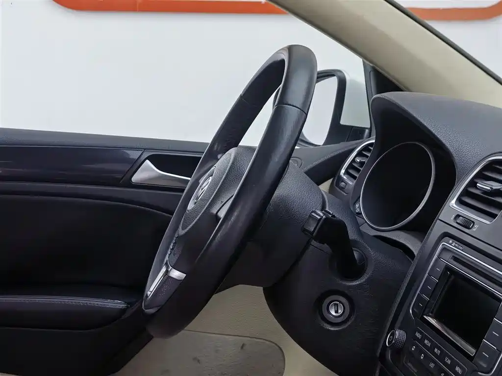Volkswagen Golf 2012 1.4TSI Automatic Comfort фото 22