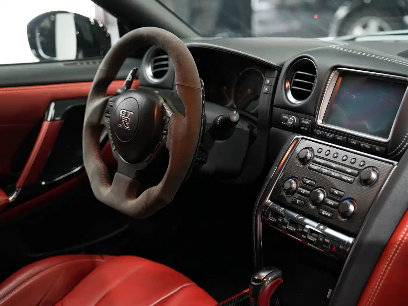 Nissan GT-R 2014 2014 3.8T Premium Edition (Brown-Red Interior)