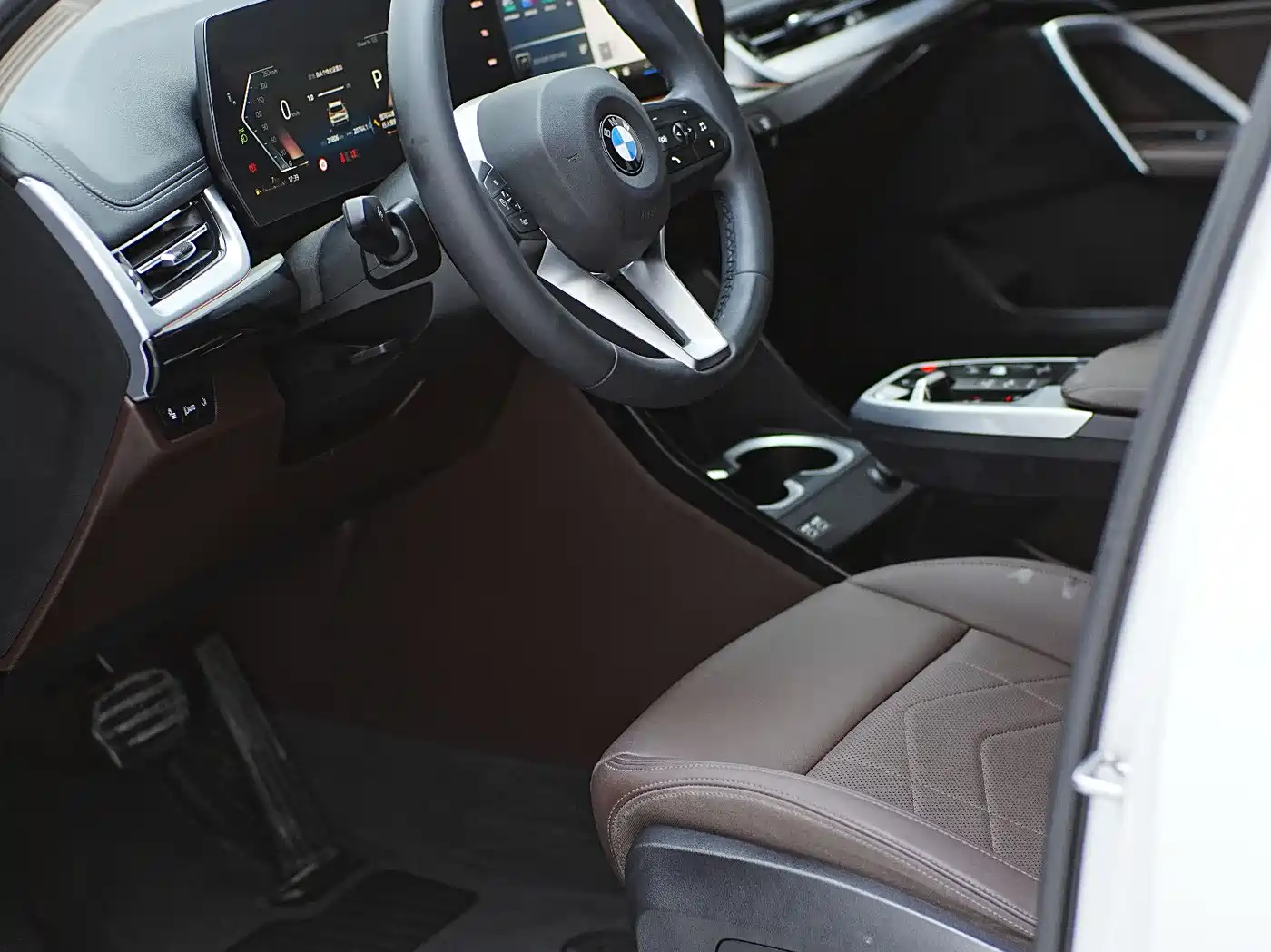 BMW X1 2023 sDrive20Li X Design Package фото 17