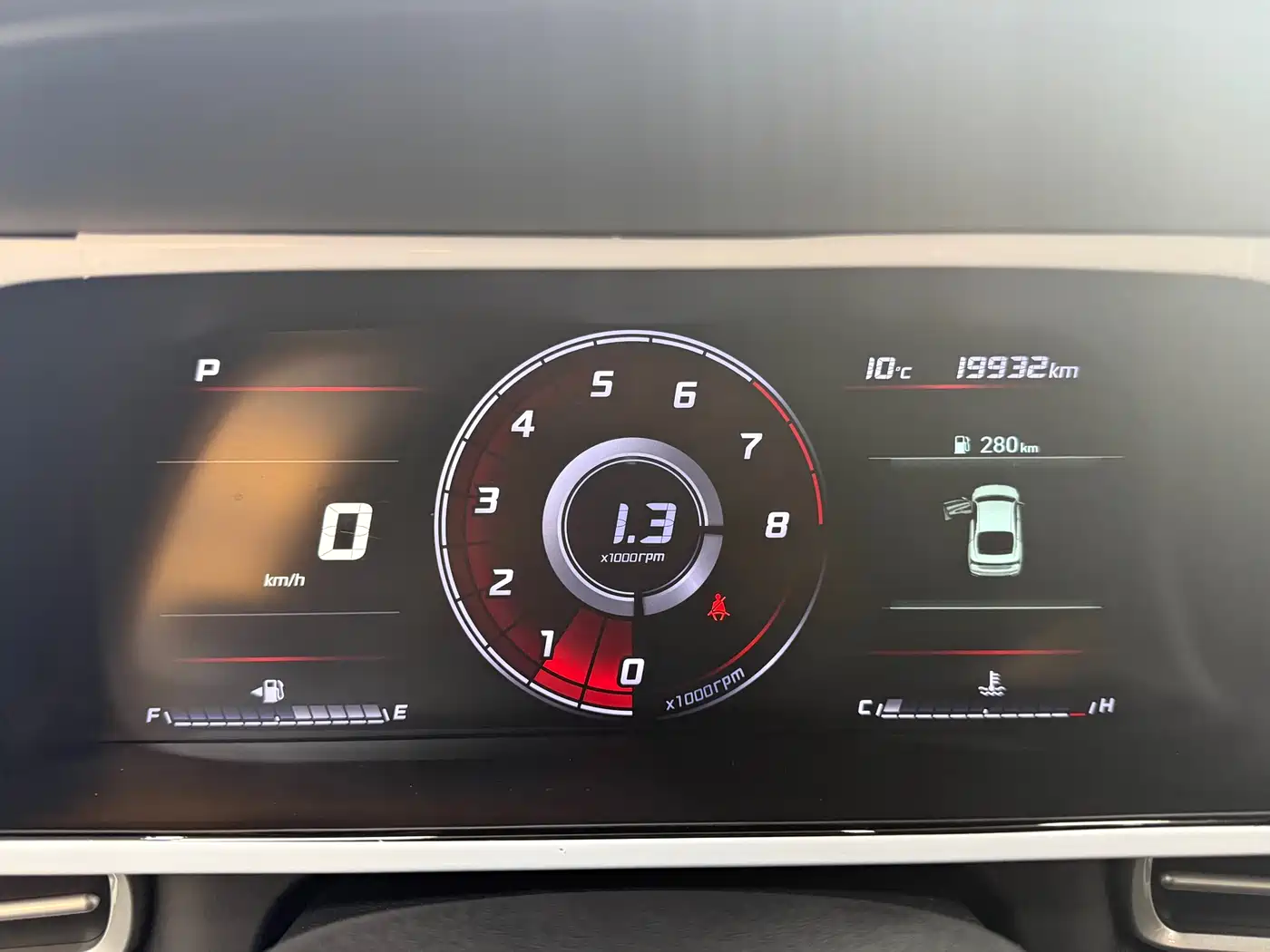 Hyundai Elantra 2021 1.5L CVT GLX Elite Edition фото 13
