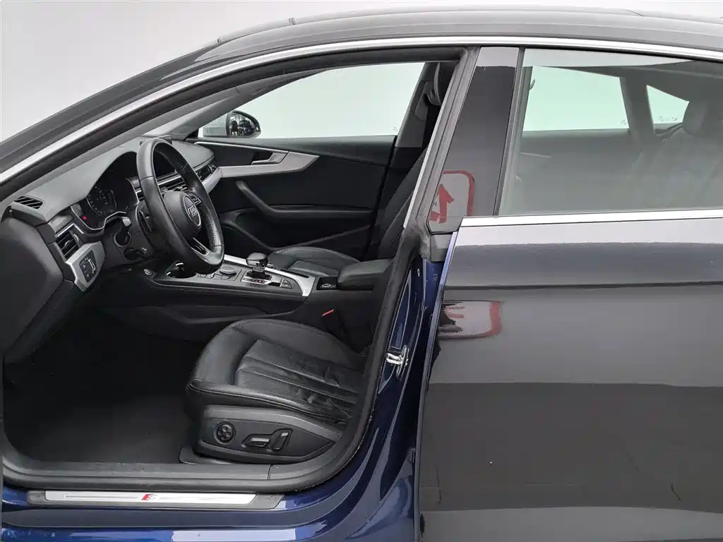Audi A5 (Import) 2017 Sportback 40 TFSI Fashion фото 10