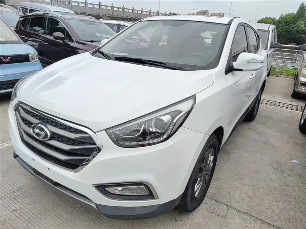 Hyundai Beijing Hyundai ix35 2015 2.0L Automatic 2WD Comfort China V