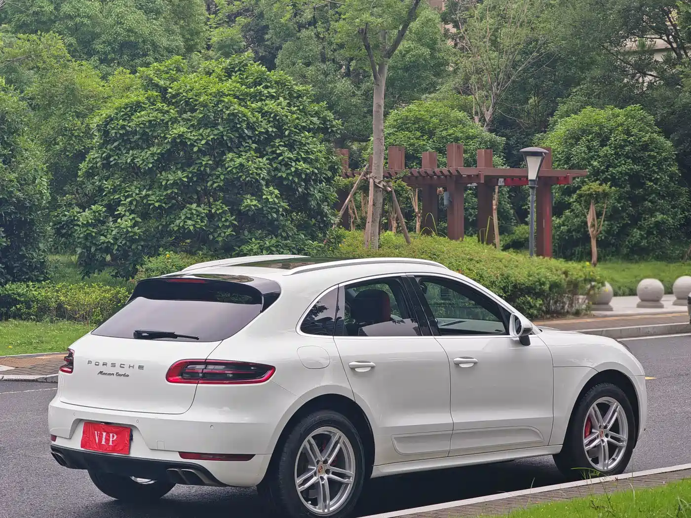 Фото 7 - Porsche Macan