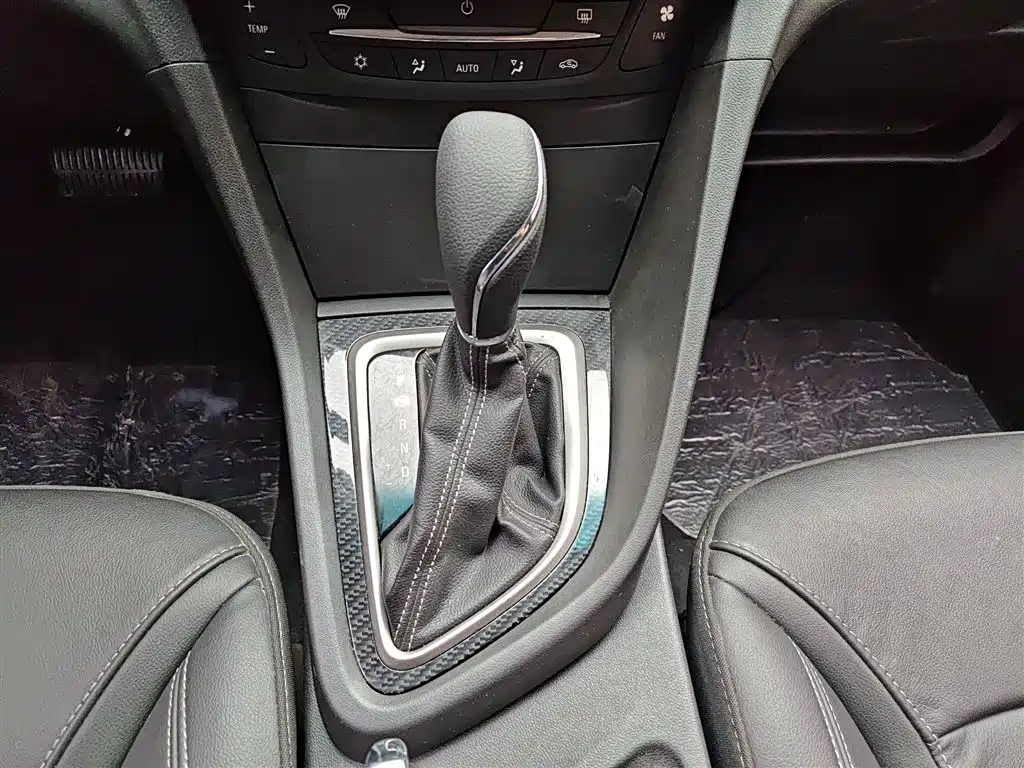 Buick Excelle 2015 15N Automatic Luxury фото 7