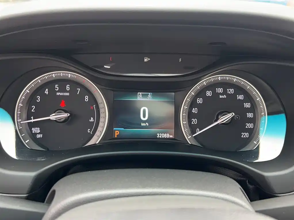Buick GL6 2018 18T 6-Seater Luxury фото 15