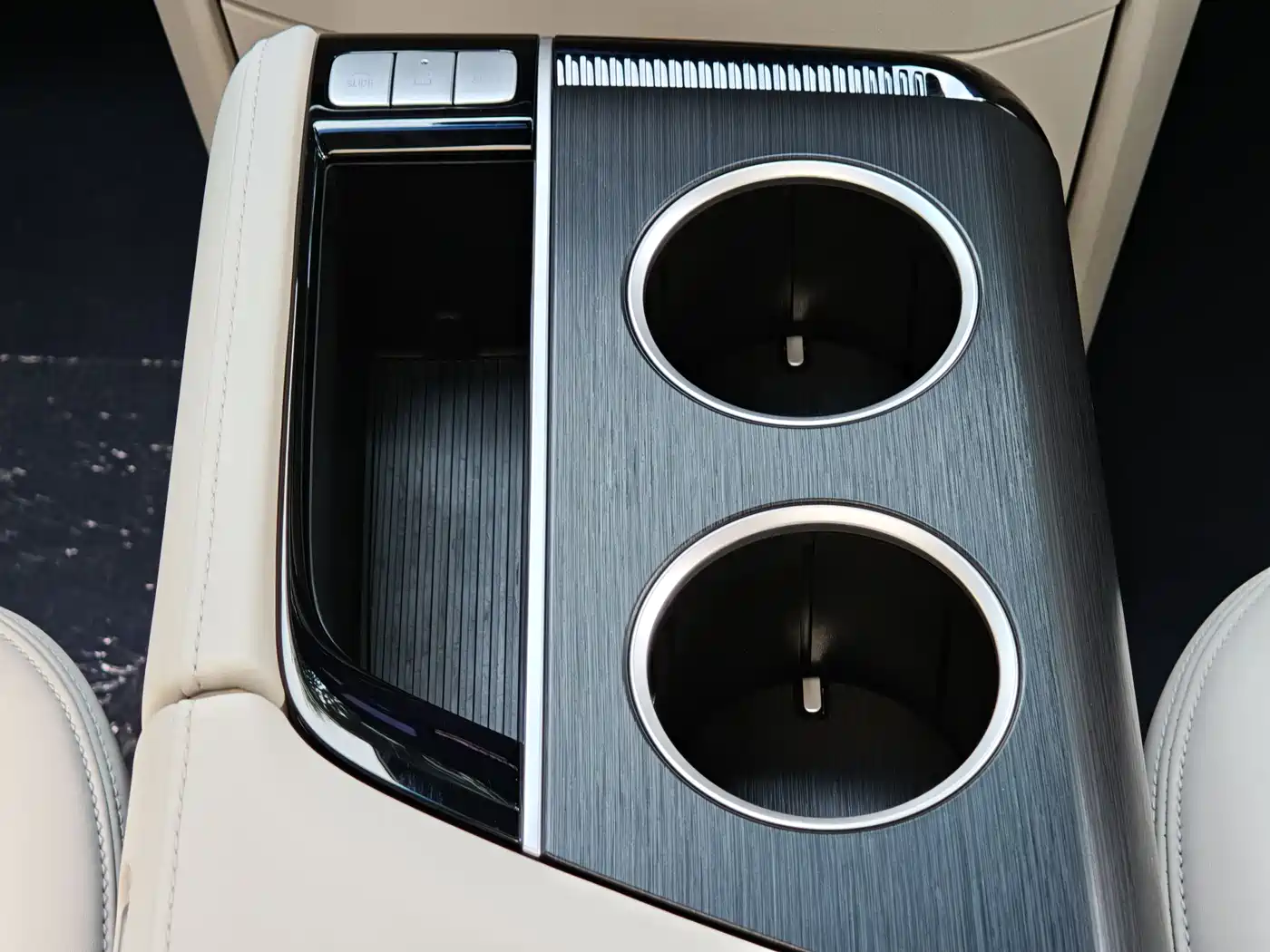 BUICK GL8 NEW ENERGY