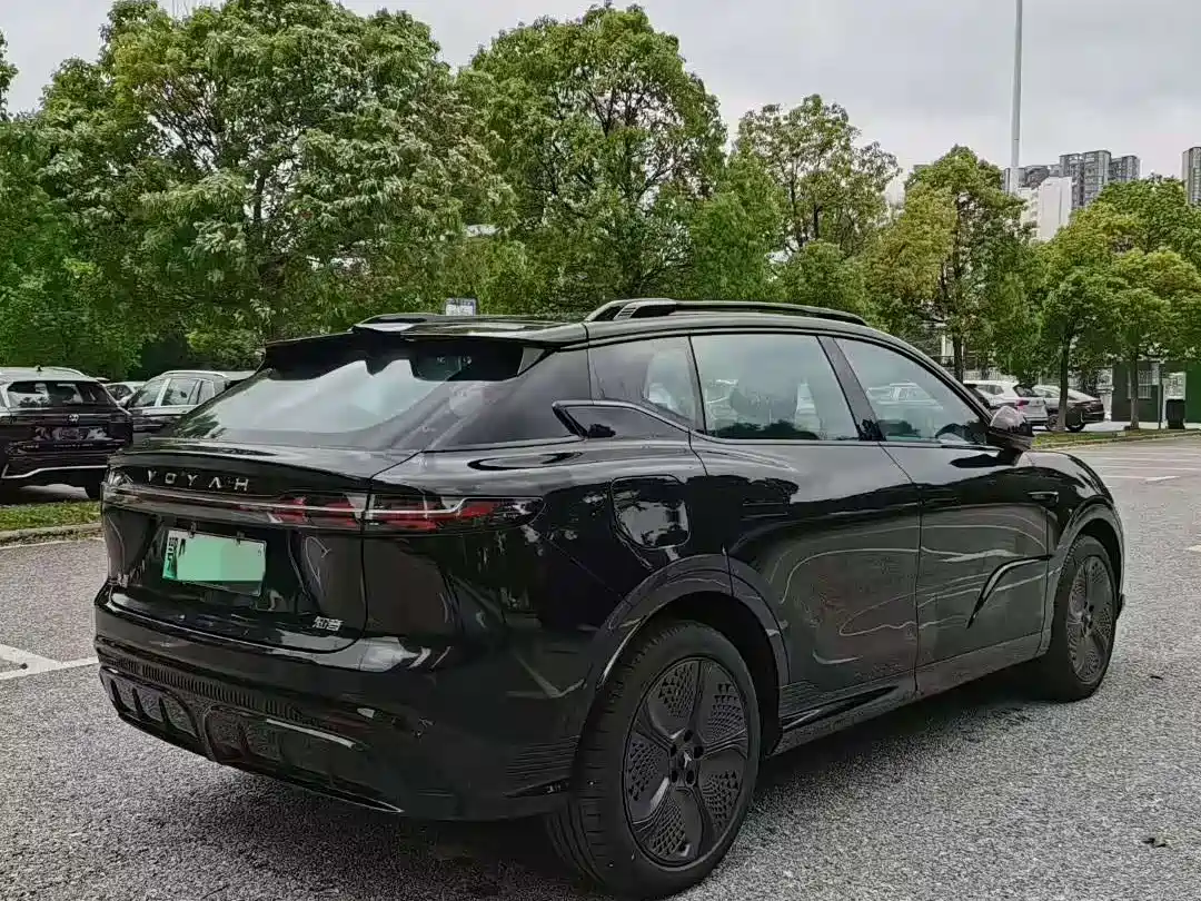 Voyah Auto Voyah Zhiyin 2024 Long Range Super Charging Edition фото 7