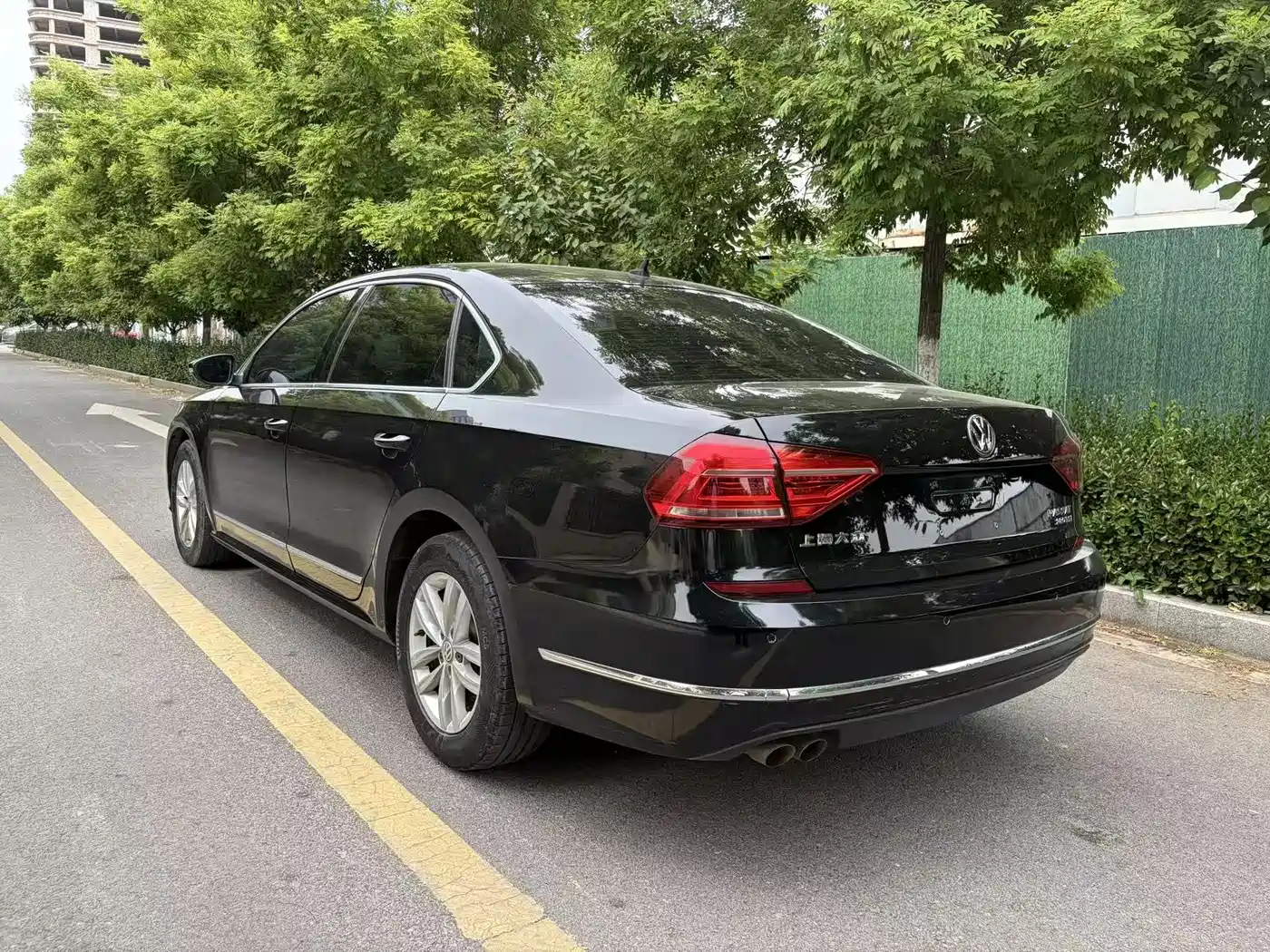 Volkswagen Passat 2017 280TSI DSG Prestige фото 5