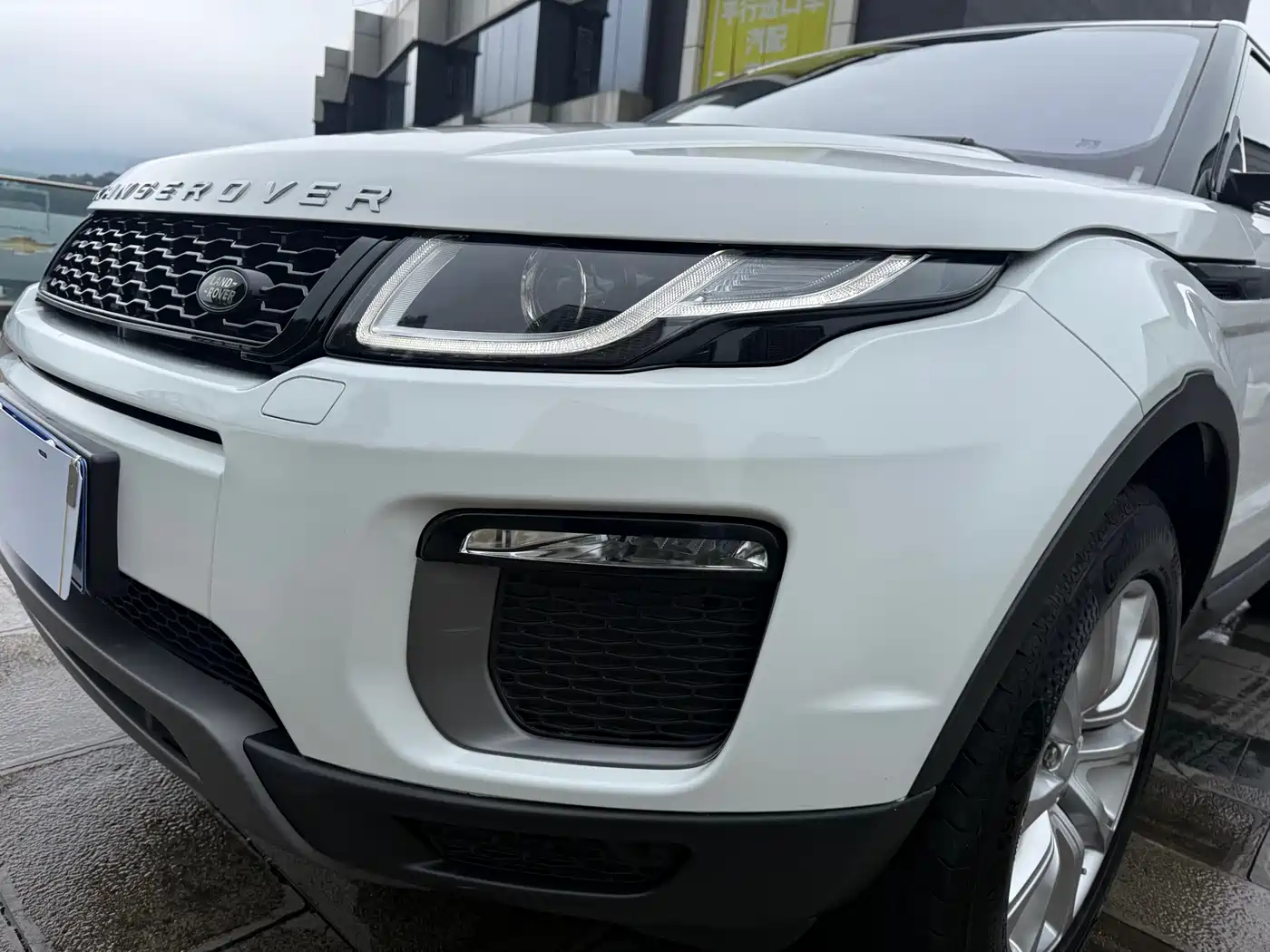 Land Rover Range Rover Evoque 2016 2.0T PURE Style фото 13
