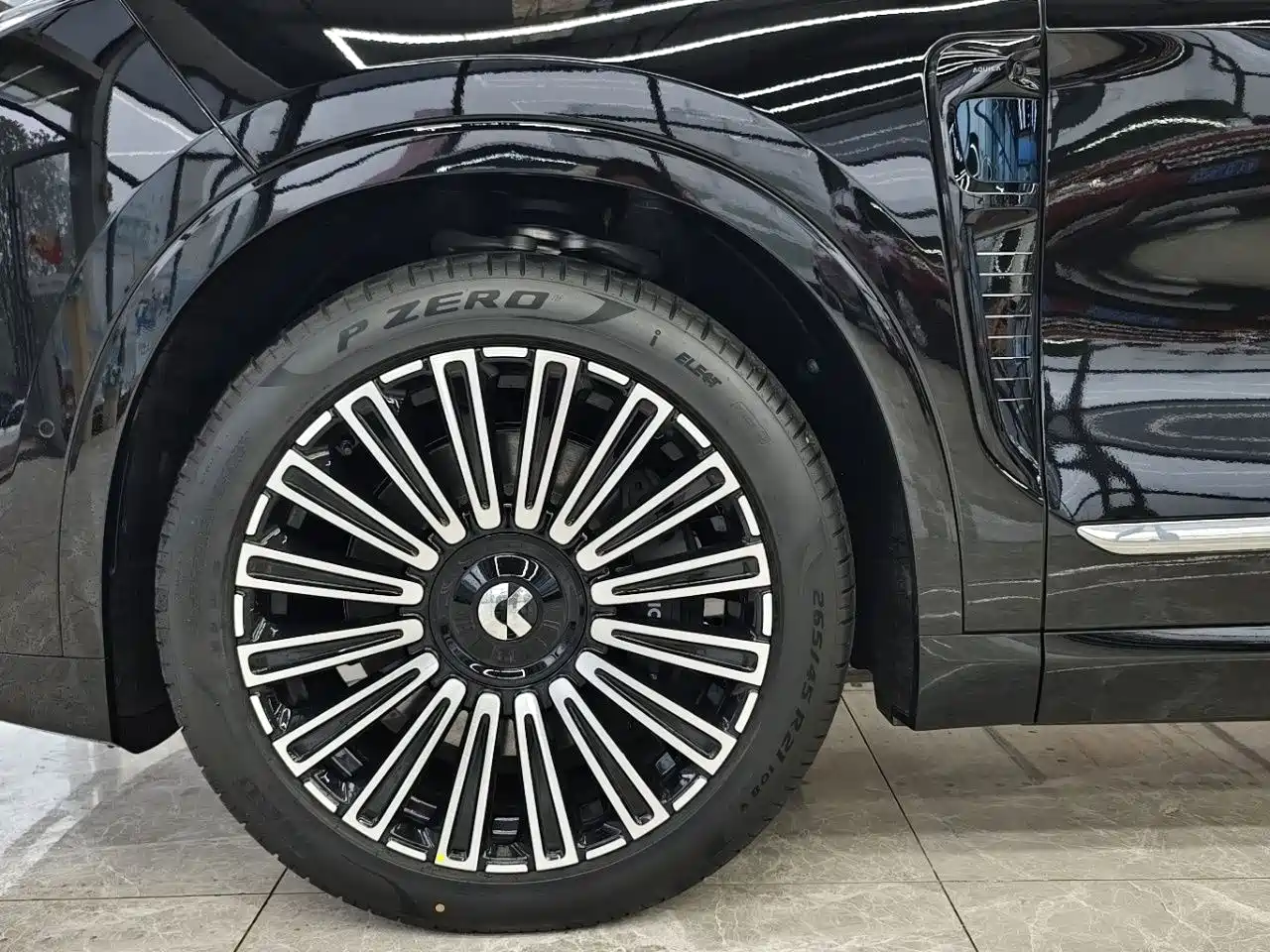 NIO ES8 2025 Base Model 7-Seater фото 19
