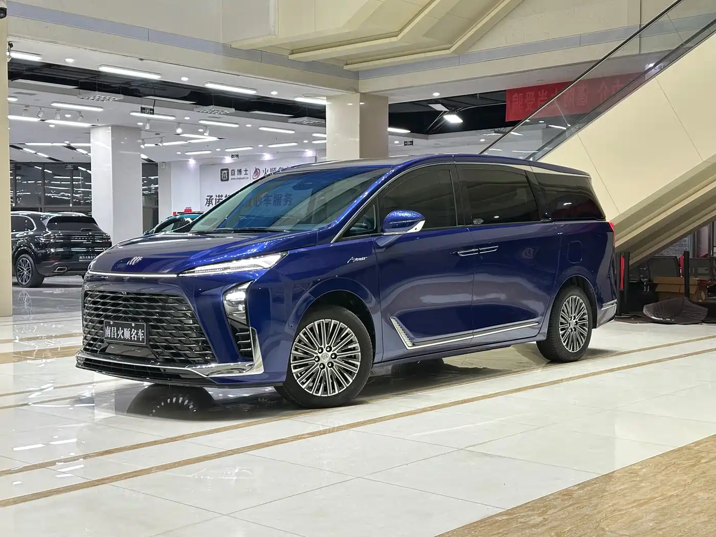 BUICK GL8 NEW ENERGY