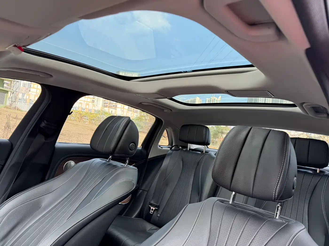Mercedes-Benz E-Class 2022 E 300 L Luxury фото 14