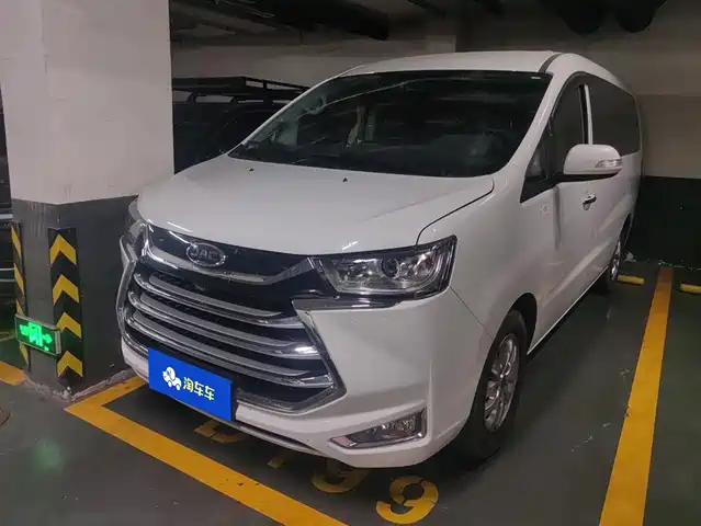 JAC Motors RUIFENG M4