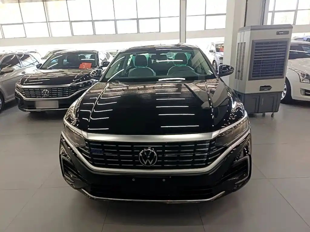 2025 Volkswagen Passat New Energy