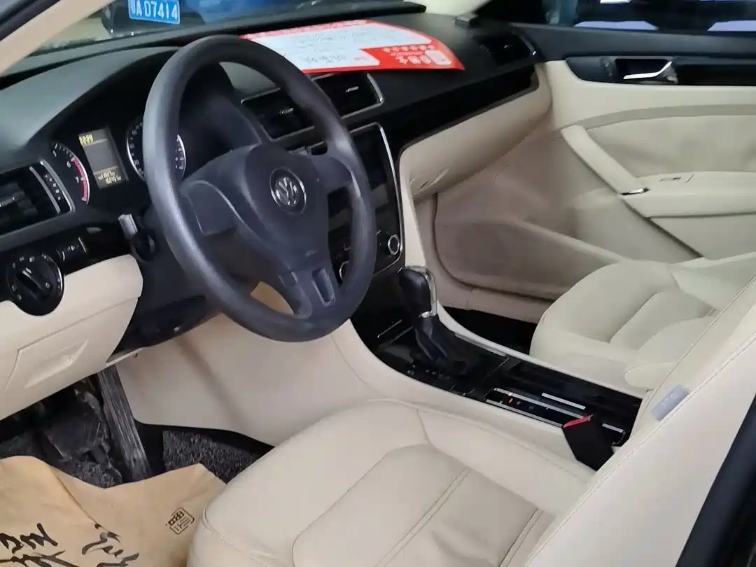 Volkswagen Passat 2013 1.8TSI DSG Zunrong фото 4