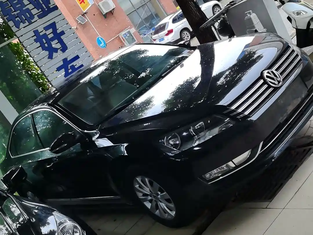 Volkswagen Passat 2013 1.8TSI DSG Zunrong