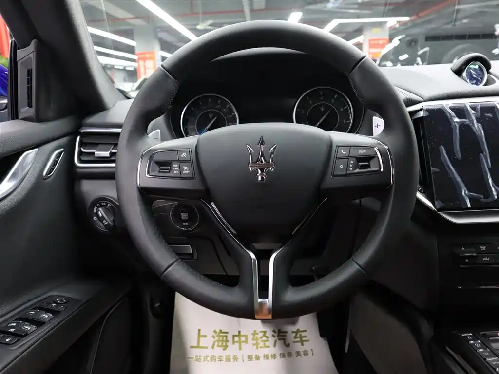 Maserati Ghibli 2023 2.0T GT фото 9